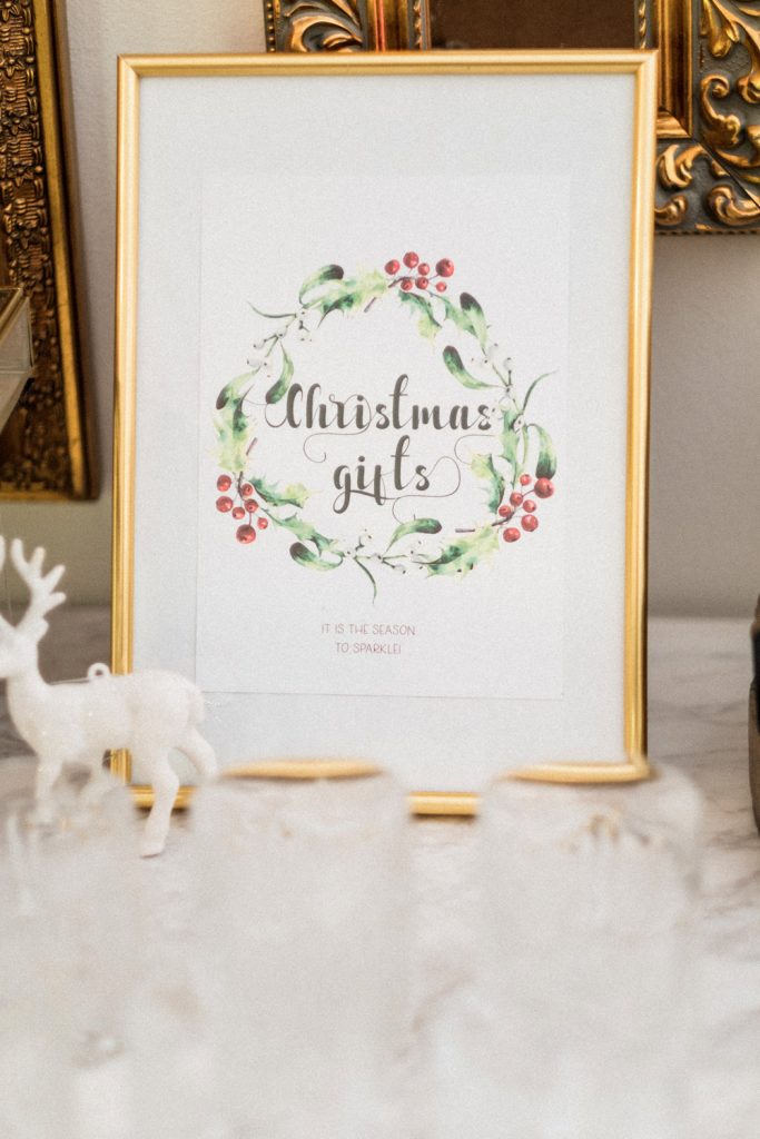 How to have a festive Christmas party 15