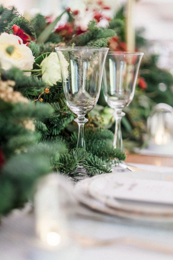 How to have a festive Christmas party 18