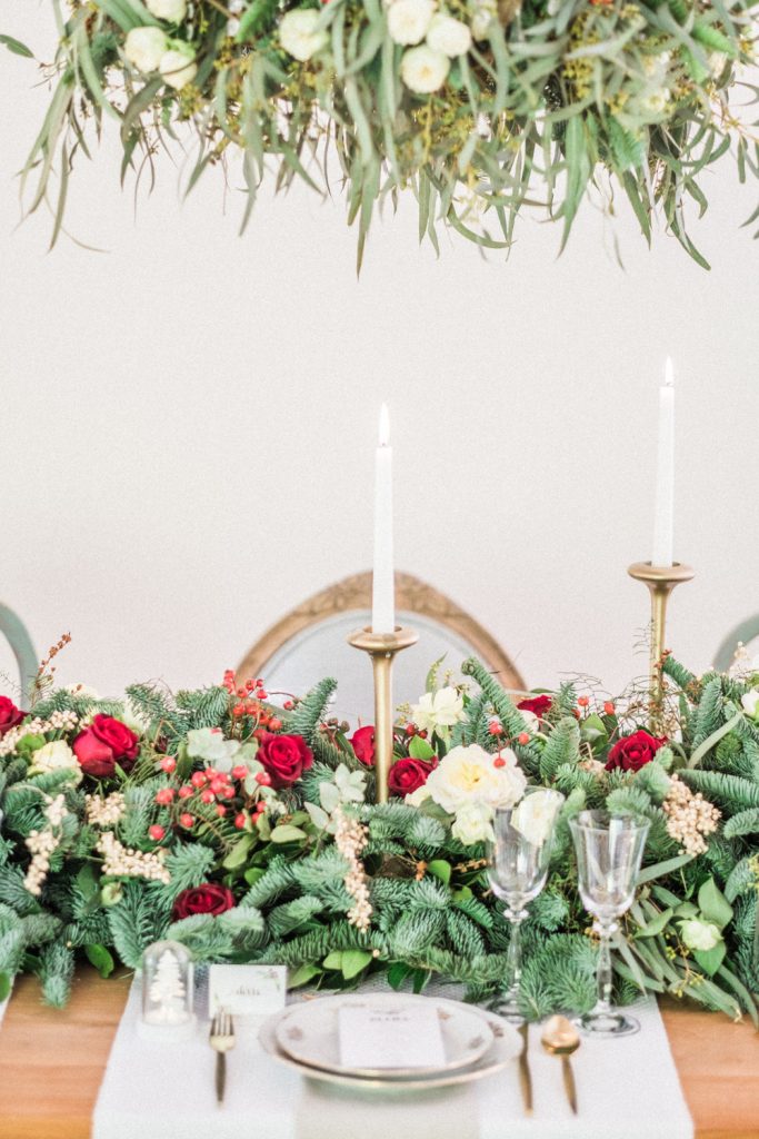 How to have a festive Christmas party 21