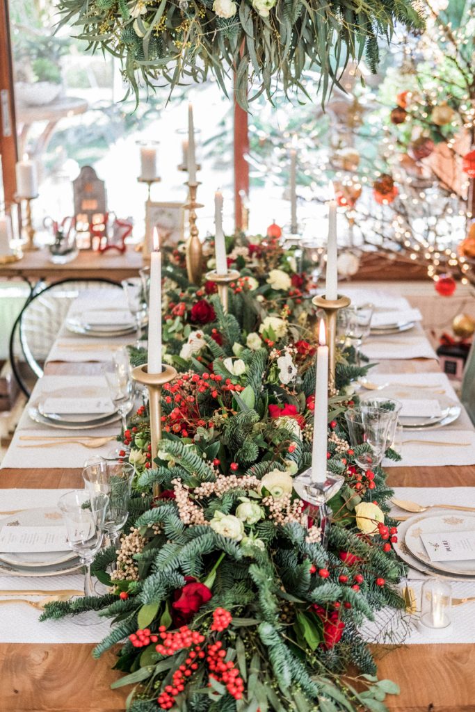 How to have a festive Christmas party 23