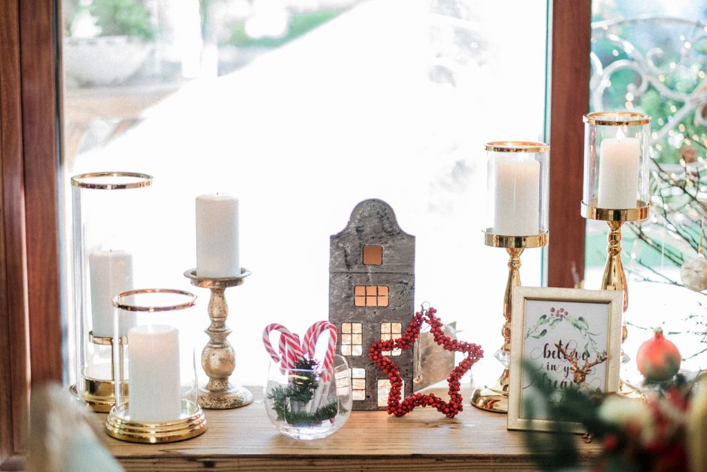 How to have a festive Christmas party 28