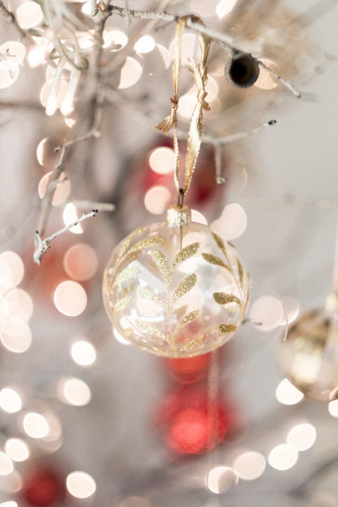 How to have a festive Christmas party 32