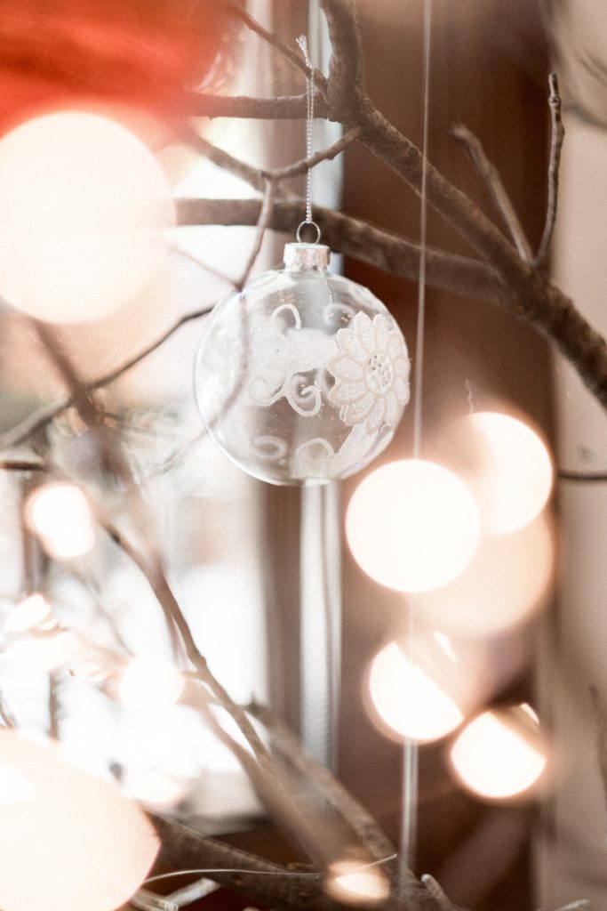 How to have a festive Christmas party 33