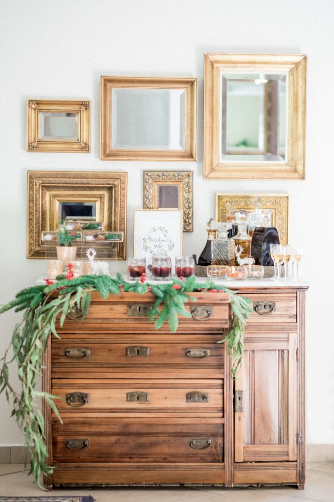 How to have a festive Christmas party 40