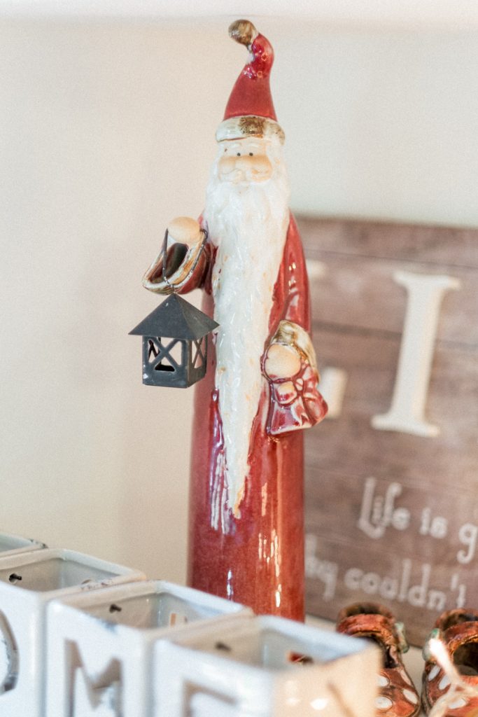 How to have a festive Christmas party 41